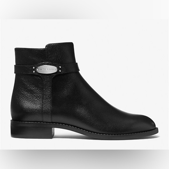 MICHAEL Michael Kors Finley Leather Ankle Boots - Picture 2 of 12